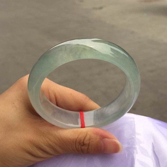 高端翡翠精品玉石手镯正品老坑白冰浅油玻璃种飘花玉镯子女款手环