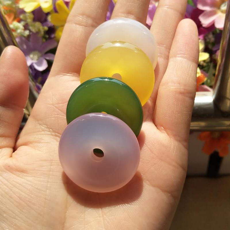 冰种玉髓红玛瑙翡翠绿蜜蜡吊坠