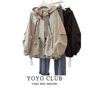 时尚 冲锋衣2026新款 连帽风衣外套女 百搭休闲工装 品牌折扣胖MM大码