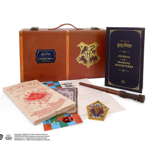 哈利·波特：霍格沃茨行李箱收藏套装 书Harry 预 Set Potter Collectible Trunk 售 Hogwarts 外版 英文影视进口原版