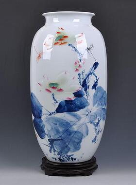 景德镇陶瓷摆件手绘青花浮雕大花瓶客厅插花玄关中式装饰工艺礼品