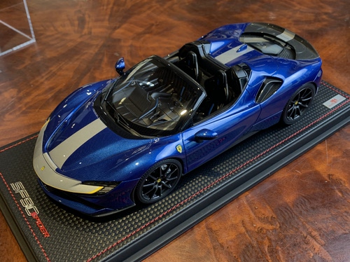 MR 1/18 法拉利 SF90 敞篷 限量收藏版