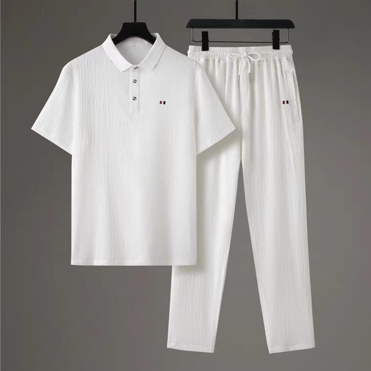 中青年短袖夏季褶皱套装