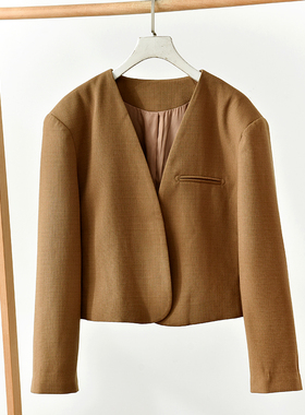 轻奢极简风V领短款西装外套女修身显瘦百搭通勤上衣 莉2602  D6-2