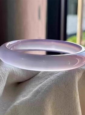 女士玉髓玛瑙玉镯子礼物