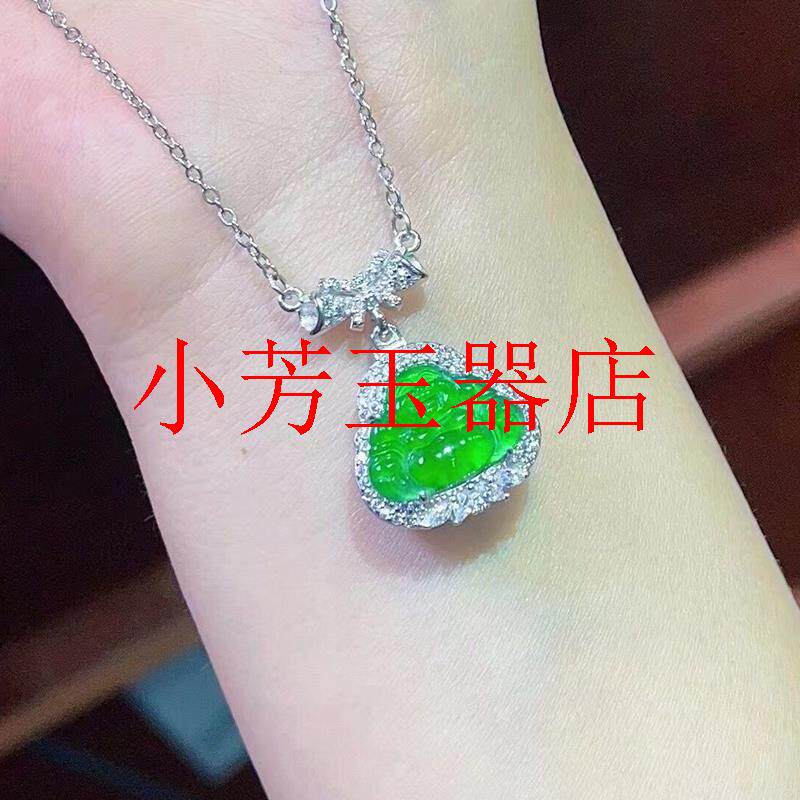 精品缅甸老坑翡翠色正阳绿弥勒佛玉吊坠高冰帝王绿挂坠高级轻奢款