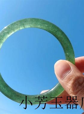 高端绿草莓晶细圆条手镯女冰种孔雀绿叮当镯玉镯绿色水晶饰品镯子