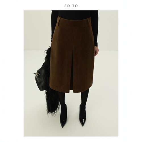EDITO棕色麂皮感工字褶中长半裙
