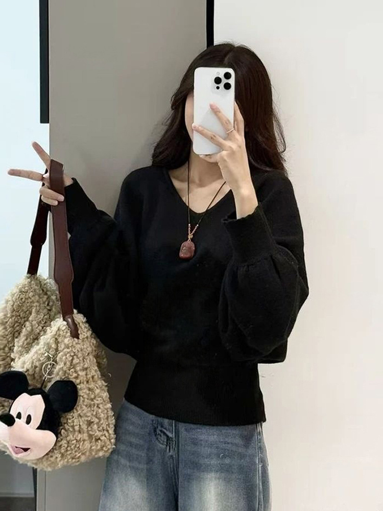Plus Size Korean Style Lazy V-Neck Batwing Sleeve Knit Sweater for Women, Autumn and Winter, Tie Waist, Slimming Sweater Top