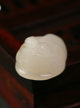 玉德堂天然新疆和田玉籽料苏工白玉蟾戒指戒面配饰可镶嵌DIY