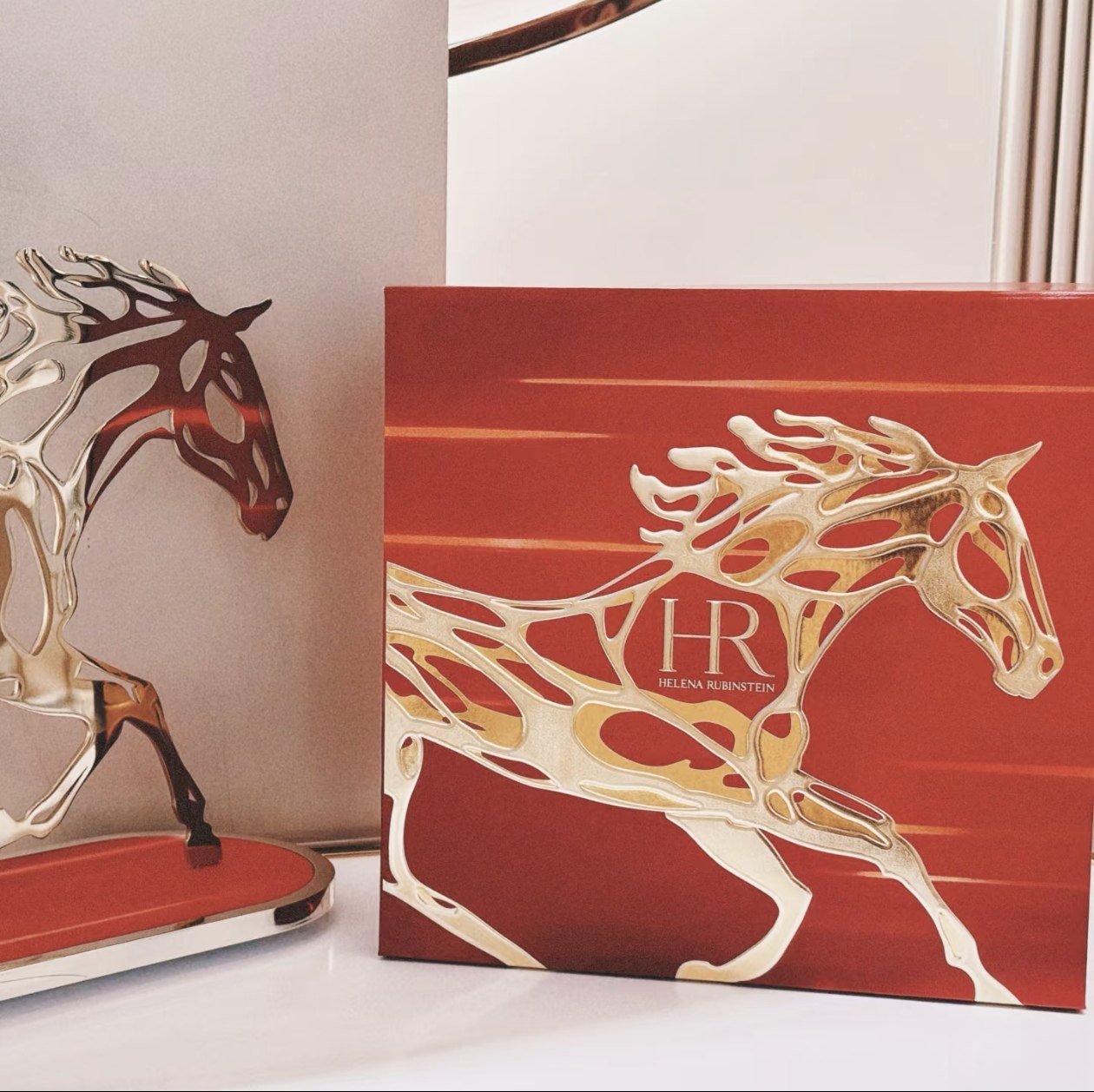 HR赫莲娜 专柜礼盒 纸盒 空礼盒 伴手礼礼盒 黑绷带礼盒 套装礼盒,包装,礼品盒,淘宝优惠券,粉丝福利购,淘宝优惠卷