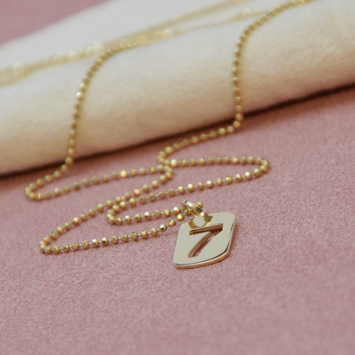纯14K金项链吊坠女方牌幸运数字7