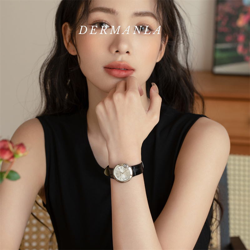 蓝气球镶钻手表简约大气时尚