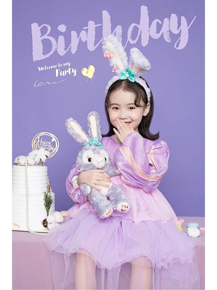 模卡写真杂志风潮童西装科技感演出服男大童走秀T台儿童摄影服装