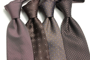 原单外贸出口色织真丝桑蚕丝男正装商务手打咖色碎花9CM绅士领带