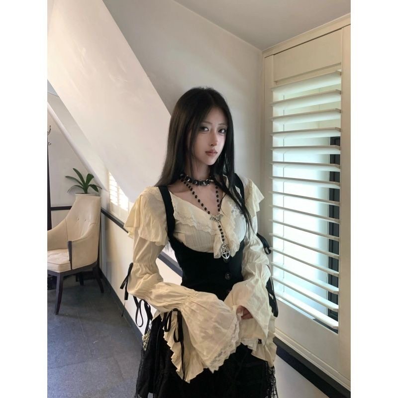 开春穿搭套装裙复古时尚亚文化喇叭袖衬衣百搭马甲半身裙辣妹套装,女装/女士精品,时尚套装,淘宝优惠券,粉丝福利购,淘宝优惠卷