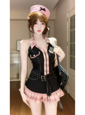甜酷千禧辣妹风y2k黑粉拼接牛仔挂脖连衣裙设计感美式修身短款裙
