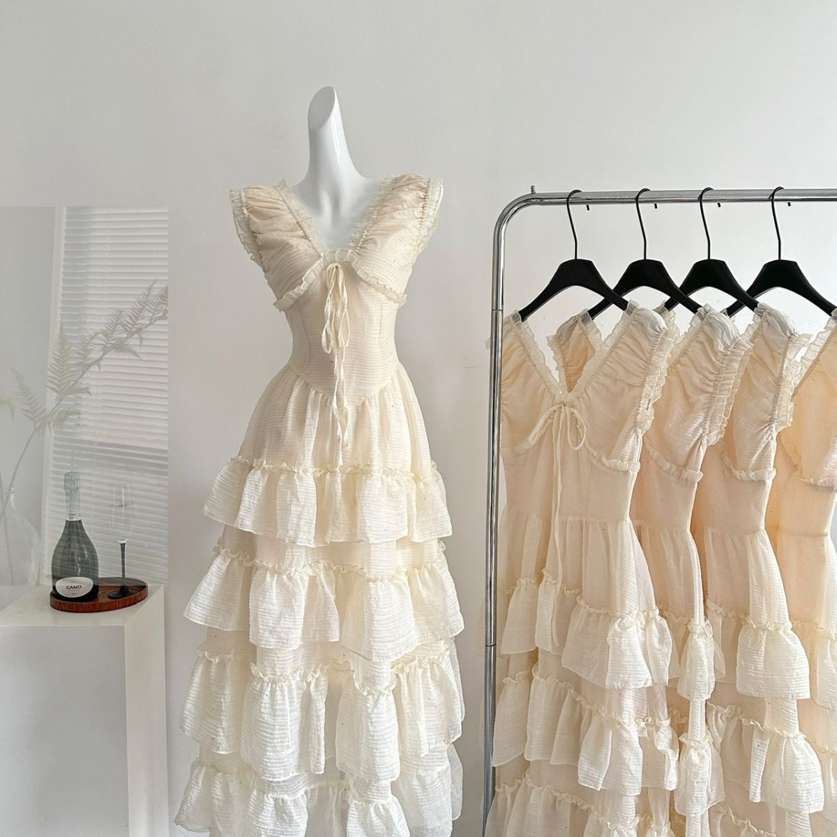 法式重工v领超仙海边度假风裙子女设计感拼接多层蛋糕吊带长裙子,女装/女士精品,连衣裙,淘宝优惠券,粉丝福利购,淘宝优惠卷