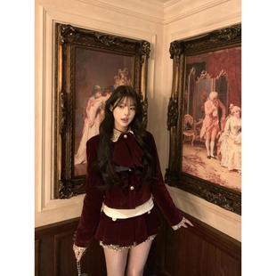 冬季 氛围感名媛风穿搭小香风红色丝绒亮片蝴蝶结外套半身裙两件套