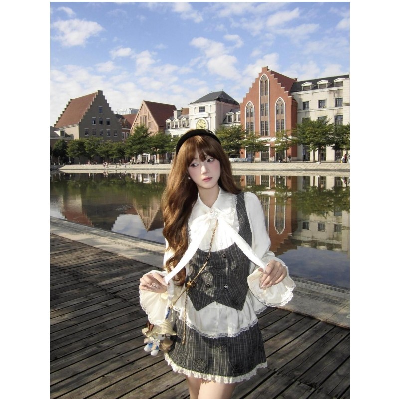 韩系学院甜美减龄套装蝴蝶结蕾丝衬衫条纹收腰马甲高腰短裙两件套,女装/女士精品,时尚套装,淘宝优惠券,粉丝福利购,淘宝优惠卷