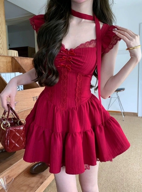 夏季甜美千金感度假风红色裙子拼接花边小飞袖收腰显瘦短款连衣裙