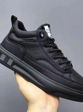 鞋子男2025新款秋季爆款休闲鞋黑色系带百搭潮流男生板鞋男鞋