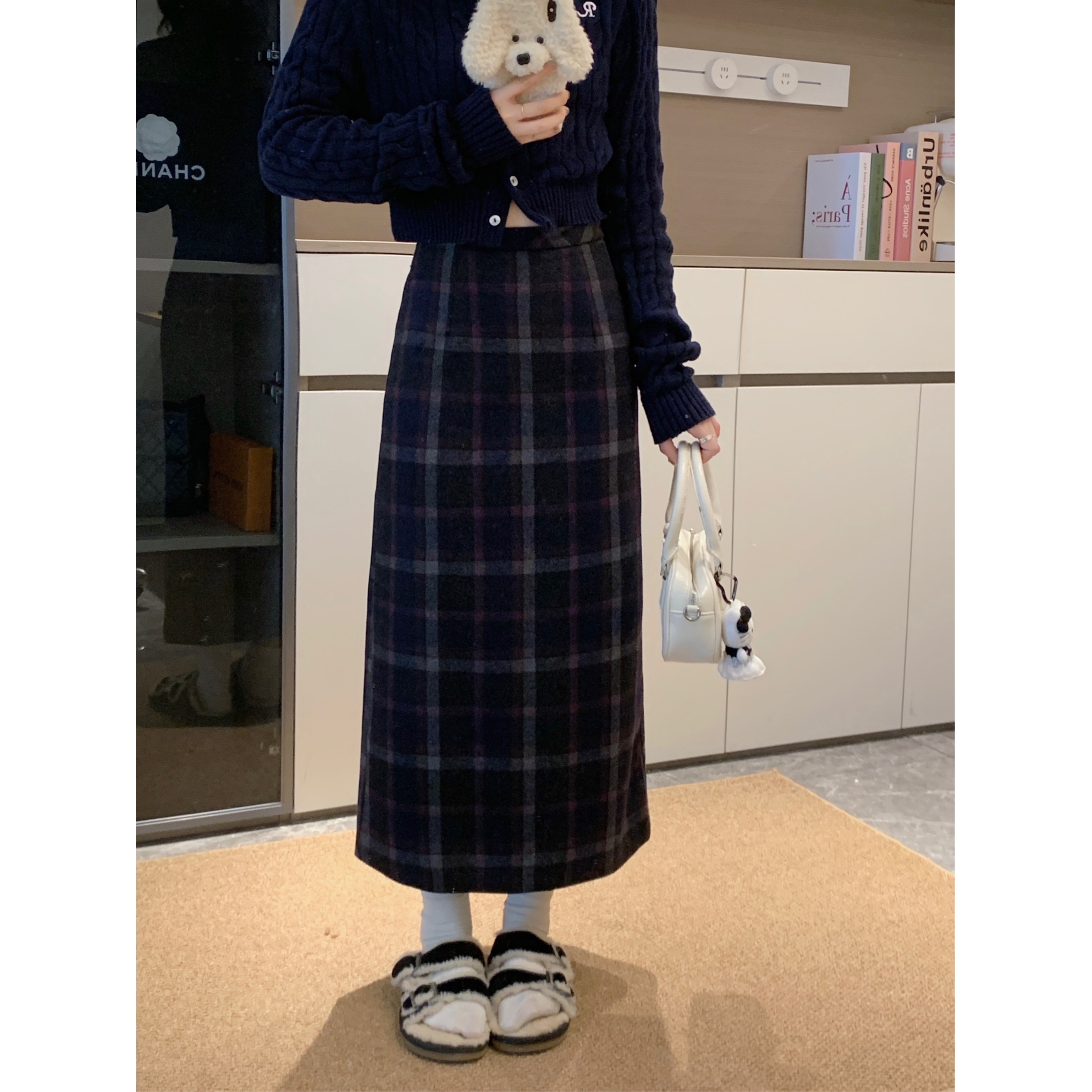 大码女装英伦学院风格纹毛呢半身裙高腰显瘦开叉气质中长款一步裙