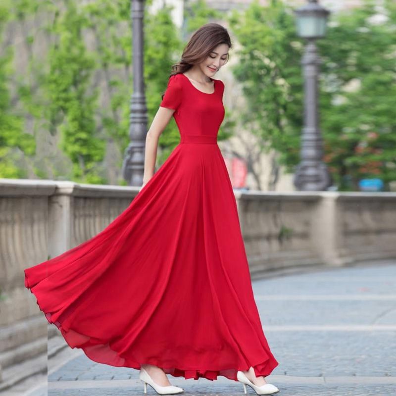 中国红连衣裙长裙夏连衣裙女2022新款气质雪纺修身沙滩裙大摆显瘦