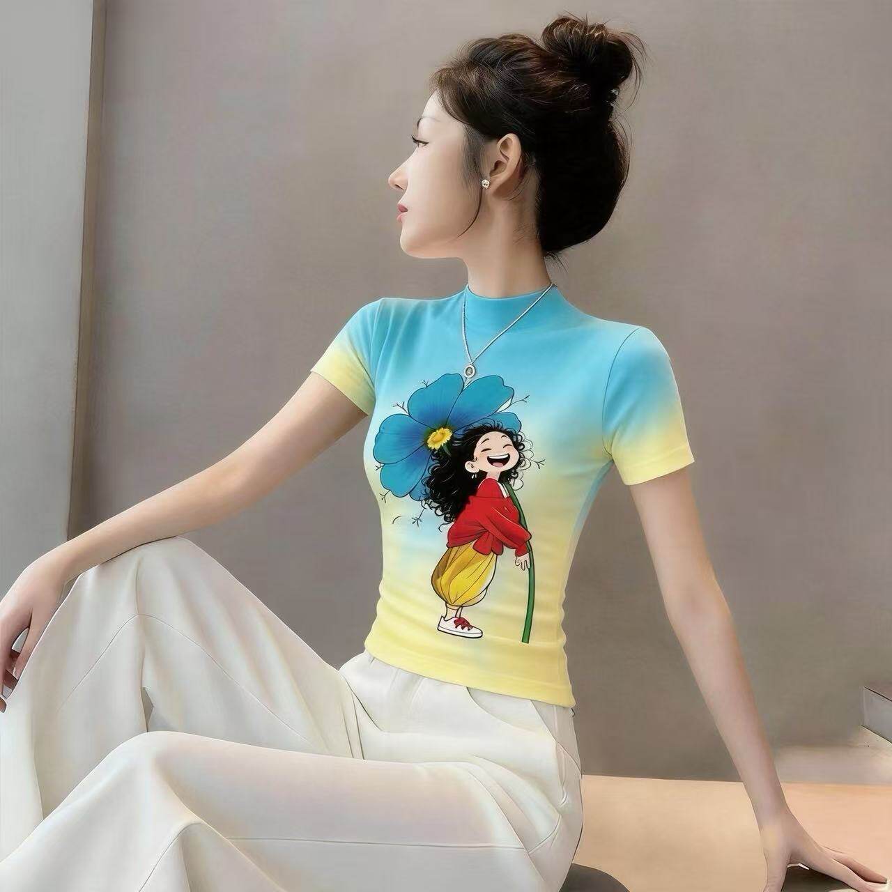 晕染印花冰丝短袖t恤女夏季新款薄款印花修身显瘦半高领上衣ins