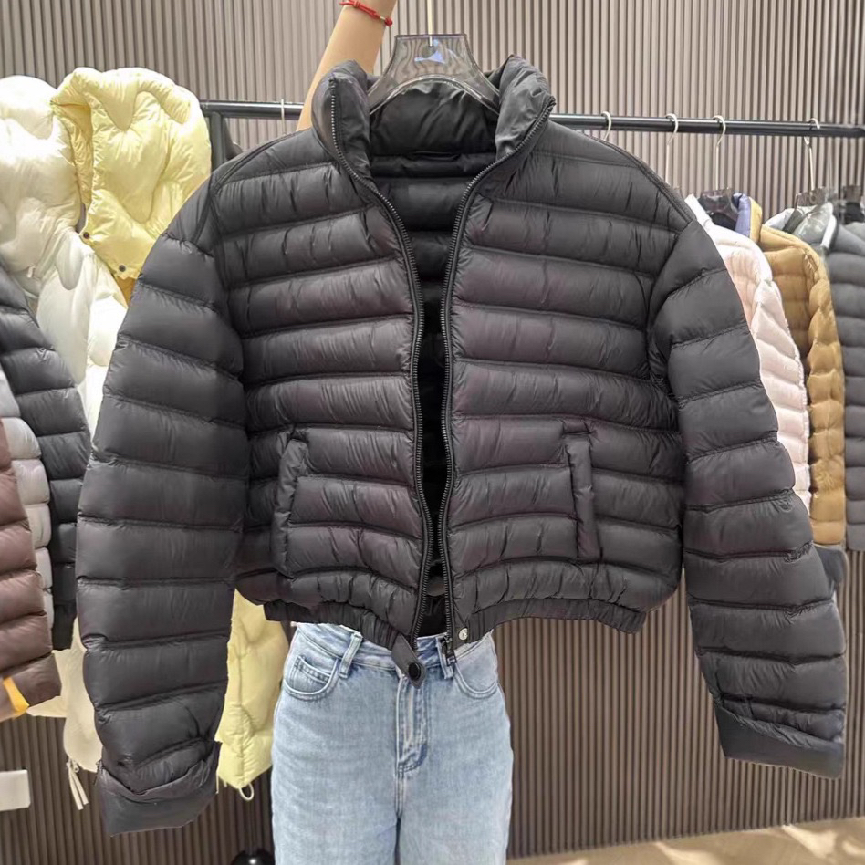 90白鸭绒韩版2025冬季新款羽绒服女短款撞色立领排骨双面拼色外套