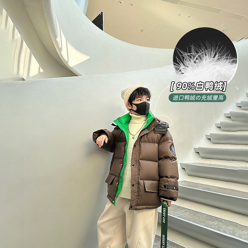 男童90白鸭绒撞色羽绒服外套