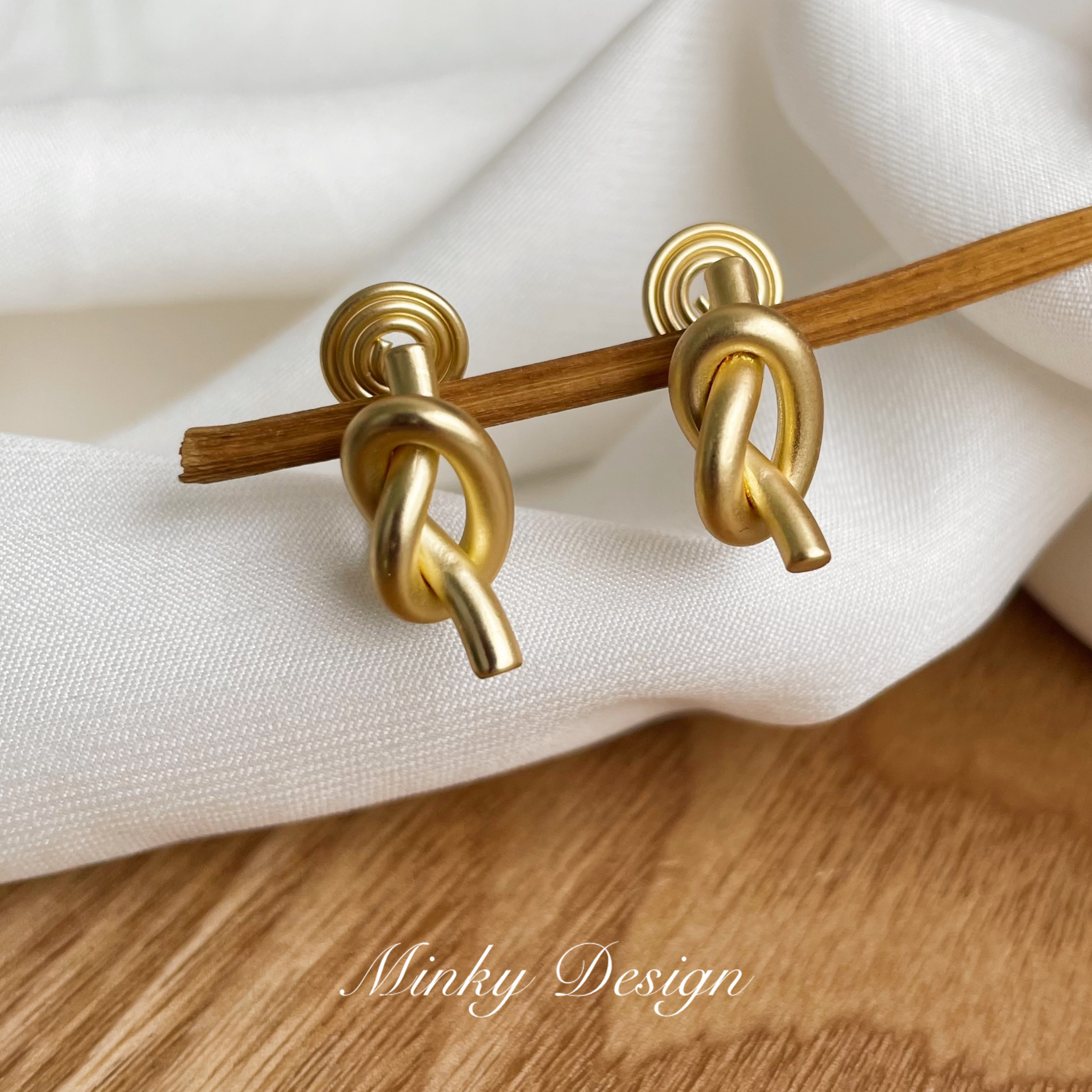 职场日常也精致简约低调耳饰耳夹