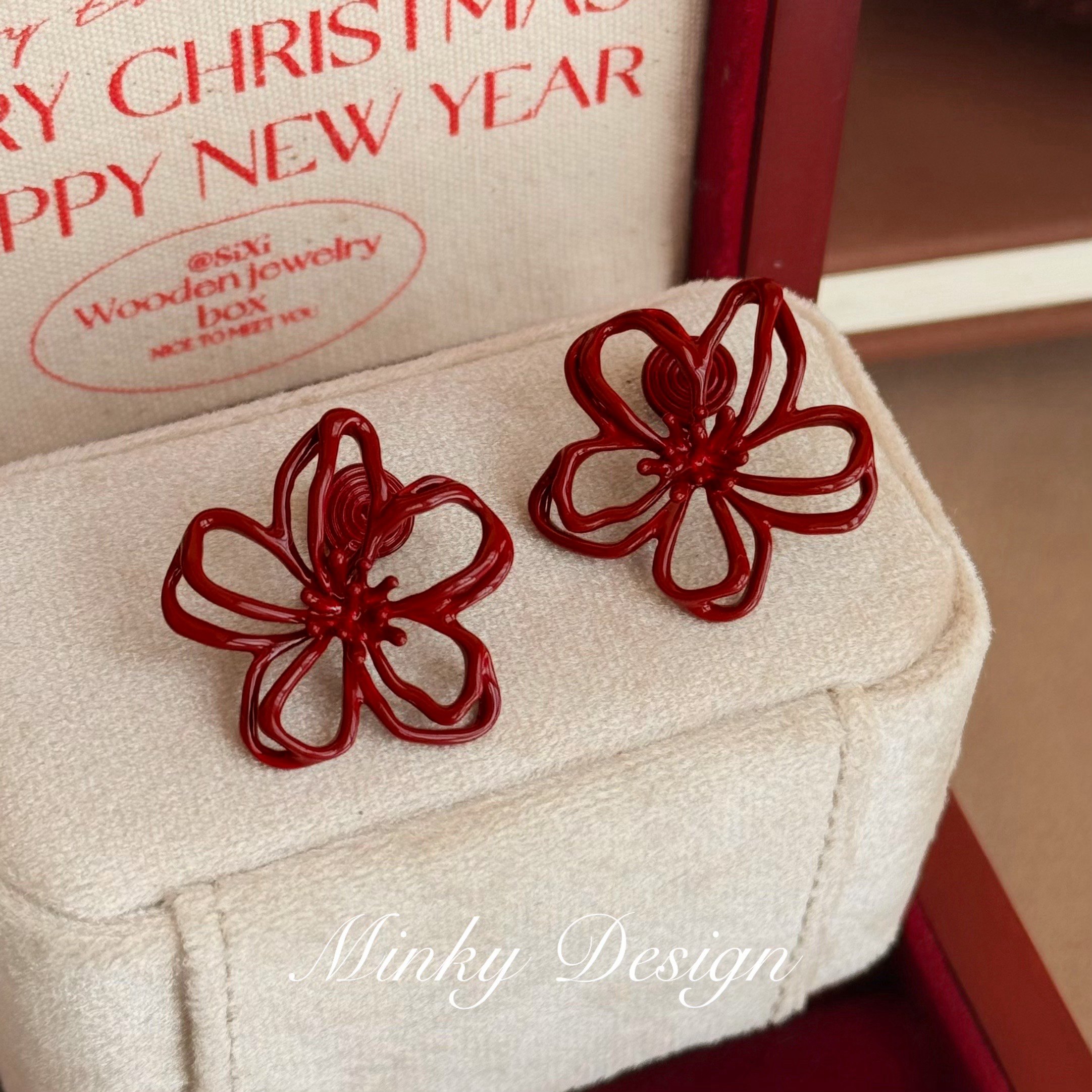 「盛开漫野」绝美独特耳夹花朵蚊香盘耳夹红色耳饰无耳洞耳钉耳环,饰品/流行首饰/时尚饰品新,耳夹,淘宝优惠券,粉丝福利购,淘宝优惠卷