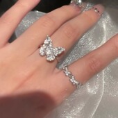 「蝴蝶舞」小众设计蝴蝶宝石戒指高颜值轻奢手饰女精致指环可调节