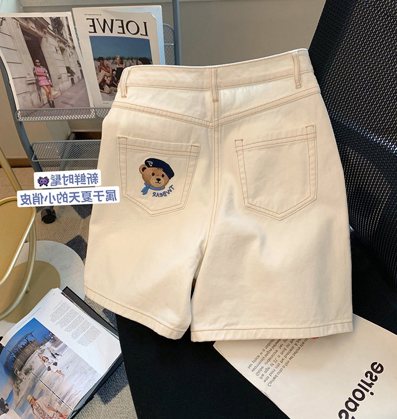 小熊刺绣白色牛仔短裤女2026年夏季新款韩版百搭高腰阔腿直筒裤子