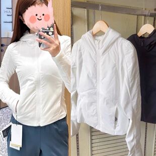 外套女修身 秋冬新款 短款 连帽长袖 收腰设计感休闲百搭年轻潮服 时尚