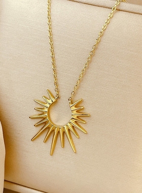 太阳神项链钛钢高级感轻奢冷淡风男款蛇骨链女百搭叠戴颈链