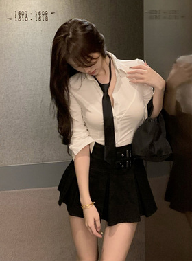 修身设计感衬衣衬衫女百褶裙新款短袖学院性感JK制服白色上衣夏季