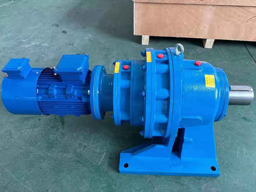 摆线针轮减速机：XWED95-187-385-595-731-1225-2065-5.5KW
