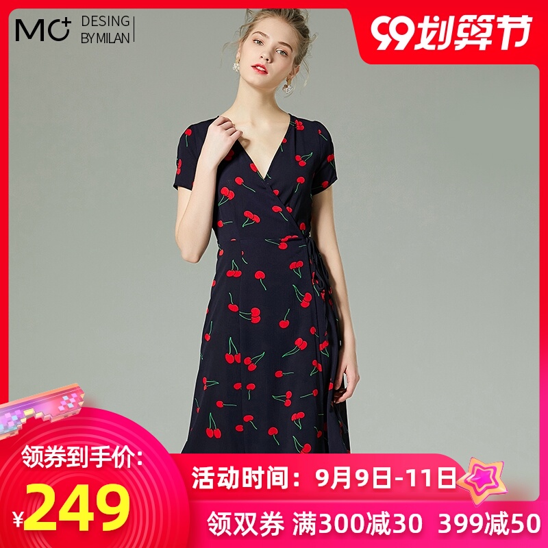 2020年夏季新款V领气质樱桃印花法式雪纺连衣裙女收腰紧身茶歇裙