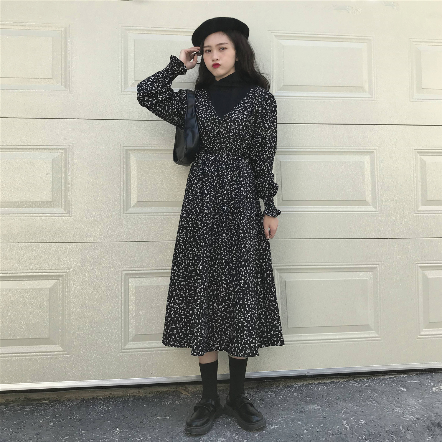 Real price shooting Korean French retro dress fake two piece high collar long sleeve Floral Dress