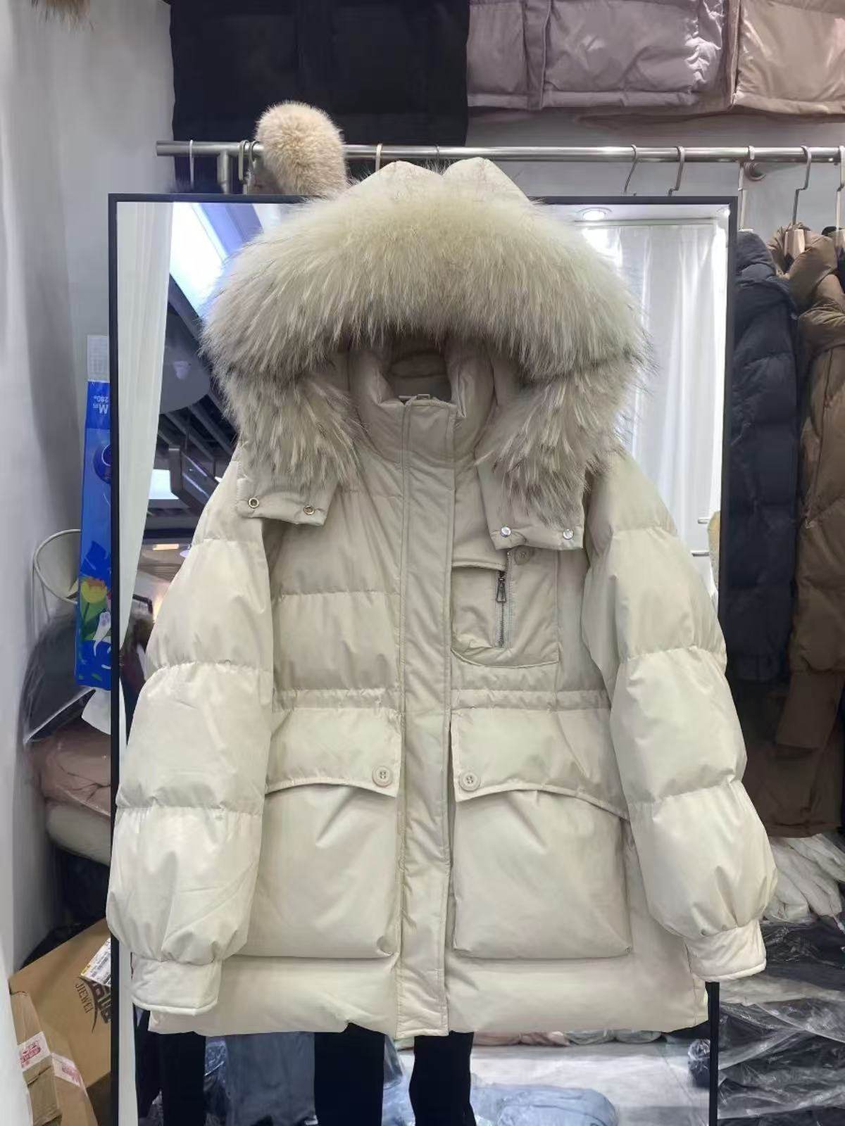 T69210新款大毛领收腰羽绒服