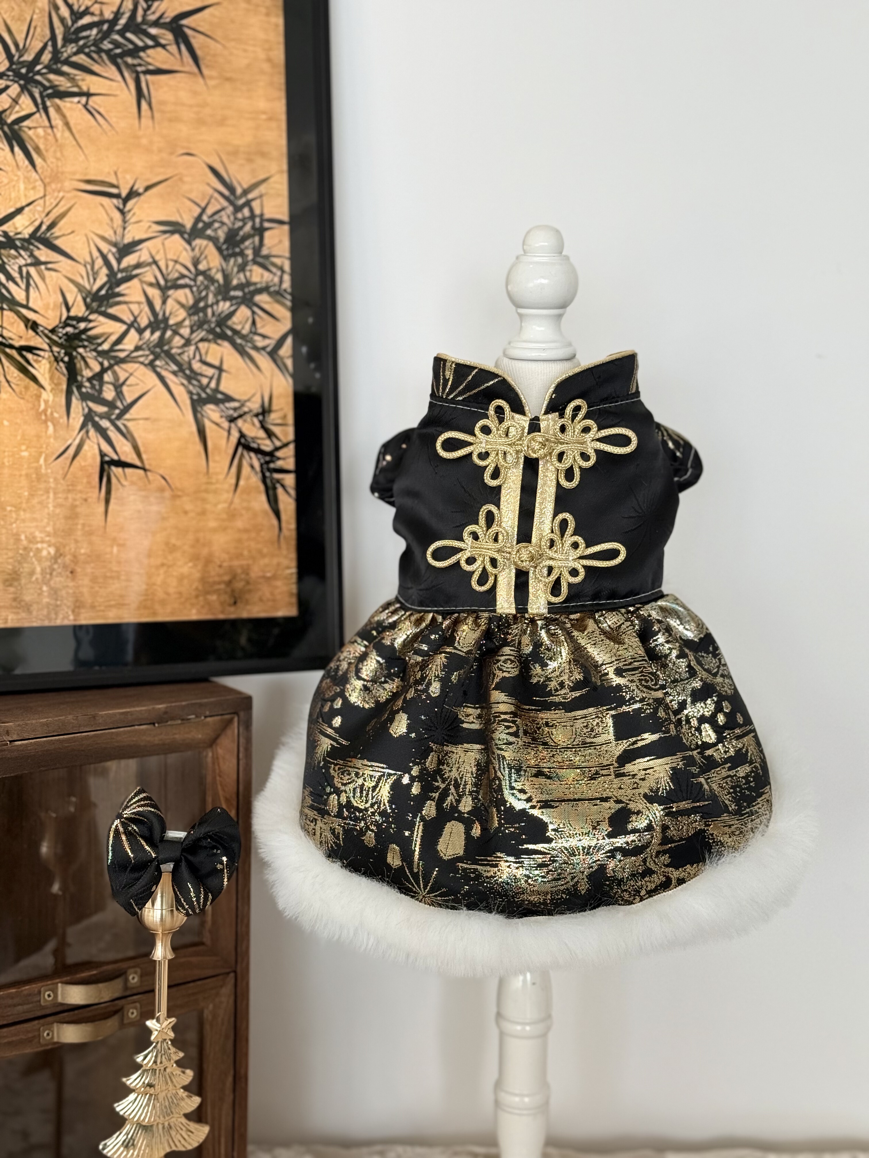 AW晚礼服缎面黑金宠物华丽生日礼服上镜金吉拉猫咪柯基马尔济斯裙图片