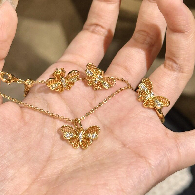 日系CherryKoko轻奢高级感镶钻镂空蝴蝶戒指项链耳钉小众设计