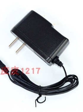 品明  PM-760 8208强光手电筒 充电器