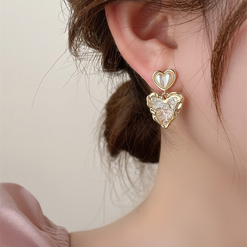 轻奢高级感爱心吊坠耳钉