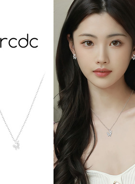 银色蝴蝶吊坠项链精致