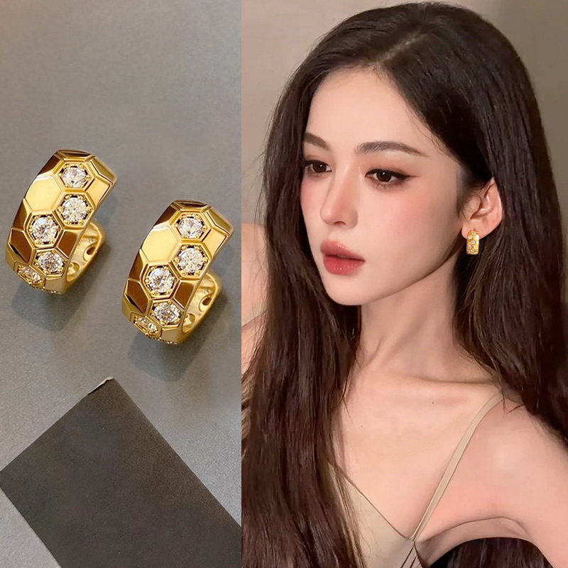 999银针金色蜂窝耳环女士图片