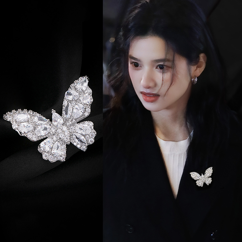 银色蝴蝶胸针女轻奢高级感