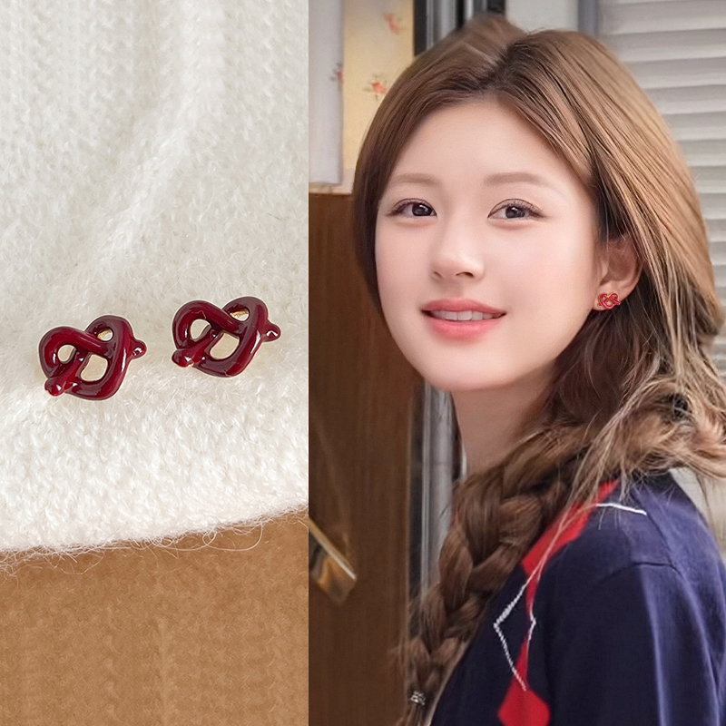 设计感红色爱心蚊香盘耳夹